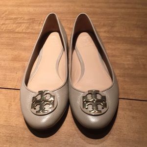 GUC Leather Claire Tory Burch Flats 🥿